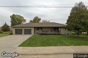 615 N Clay St, Hoisington, KS 67544