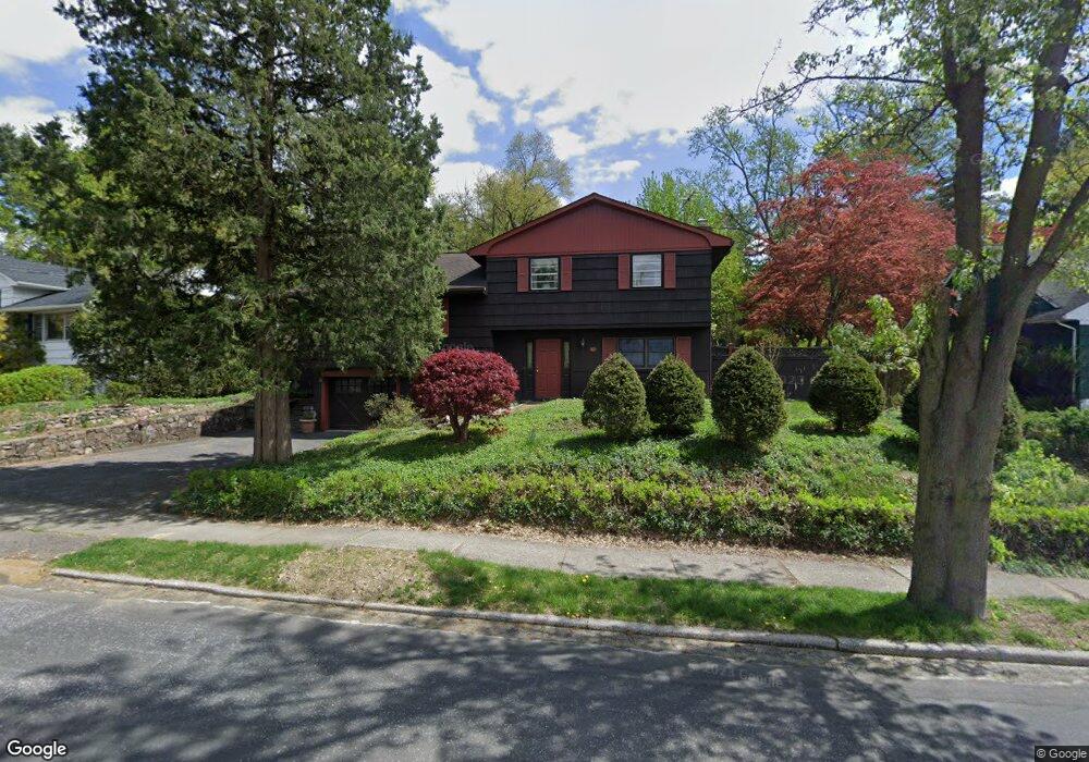 122 Cleveland Dr, Croton On Hudson, NY 10520 - photo 1