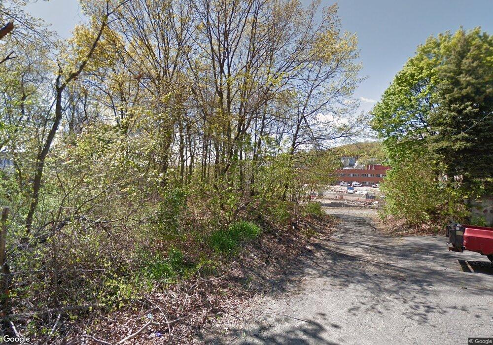 125 Foote St, Waterbury, CT 06704 - photo 1