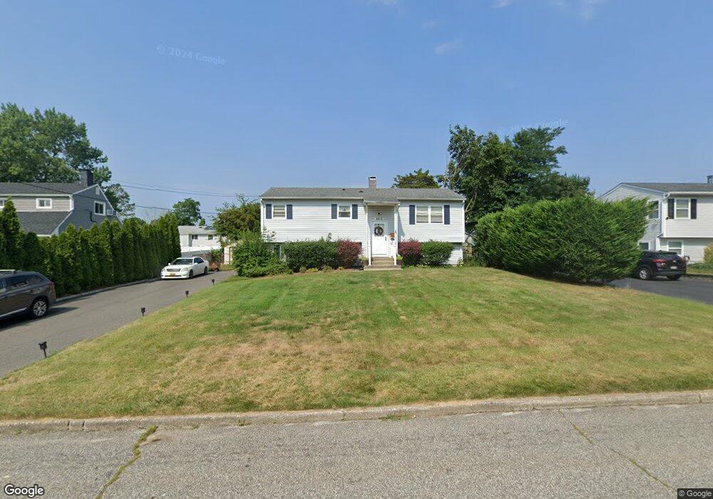 3012 New London Ave, Medford, NY 11763 - photo 1