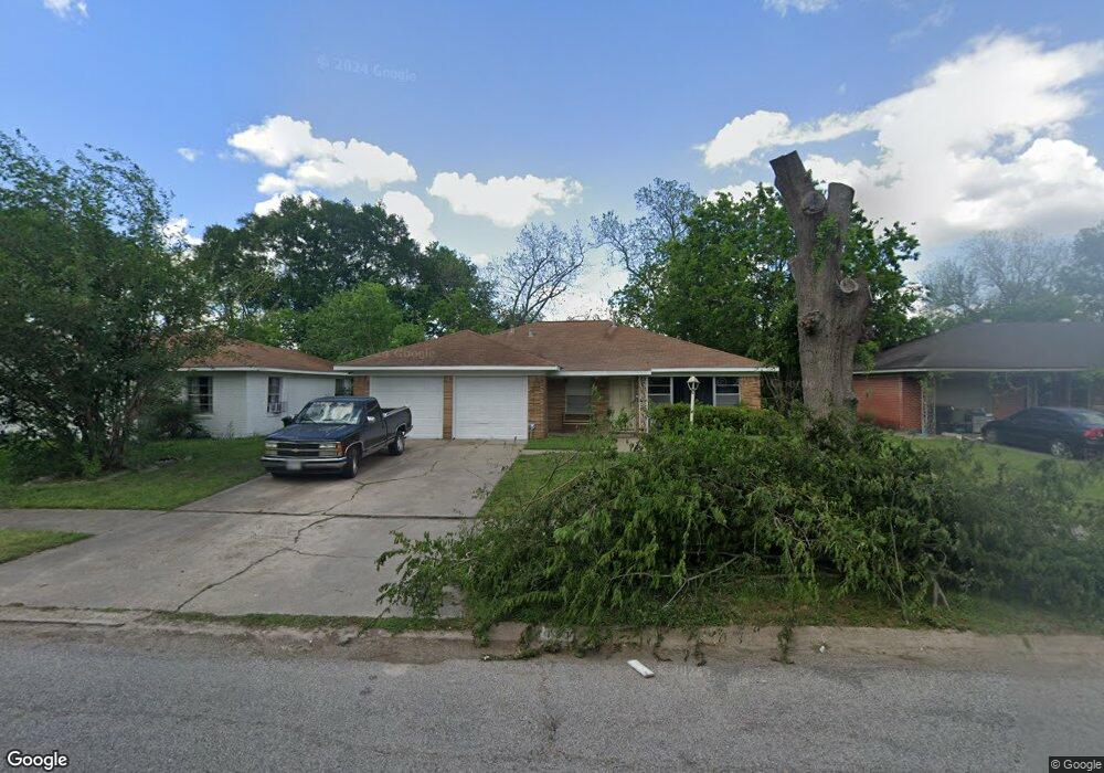 131 E Janisch Rd, Houston, TX 77022 - photo 1