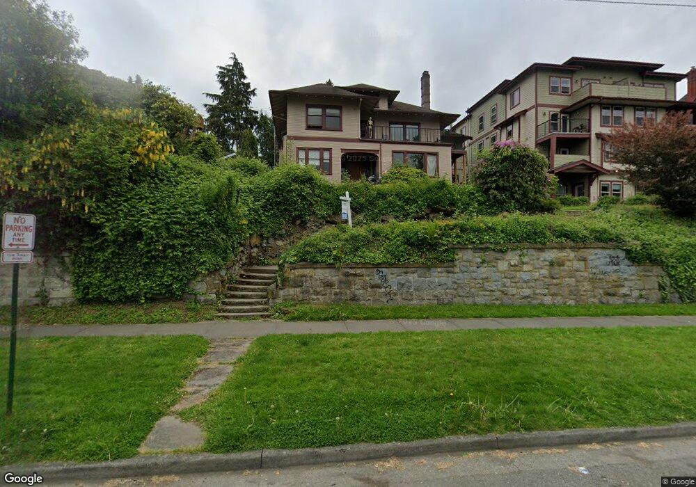 1020 N Garden St unit 5, Bellingham, WA 98225 - photo 1