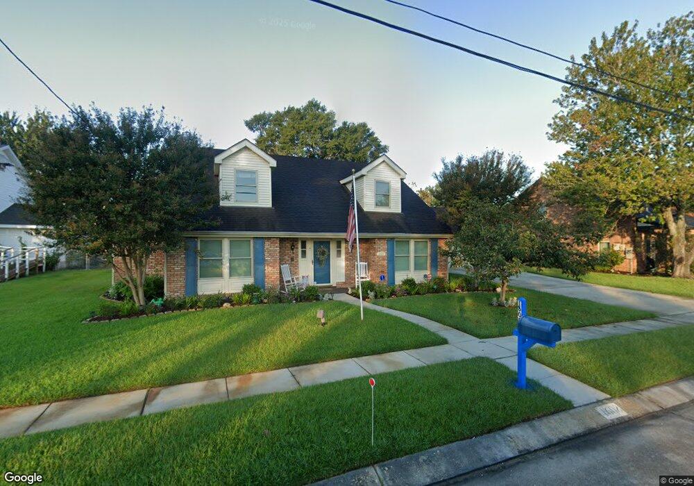 1608 Persimmon Ave, Metairie, LA 70001 - photo 1