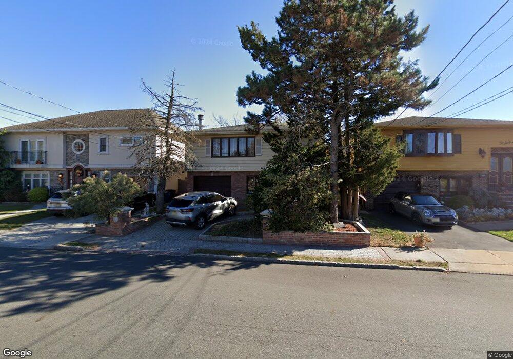 1066 Koelle Blvd, Secaucus, NJ 07094 - photo 1