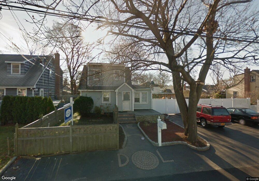 70 Copiague Place, Copiague, NY 11726 - photo 1