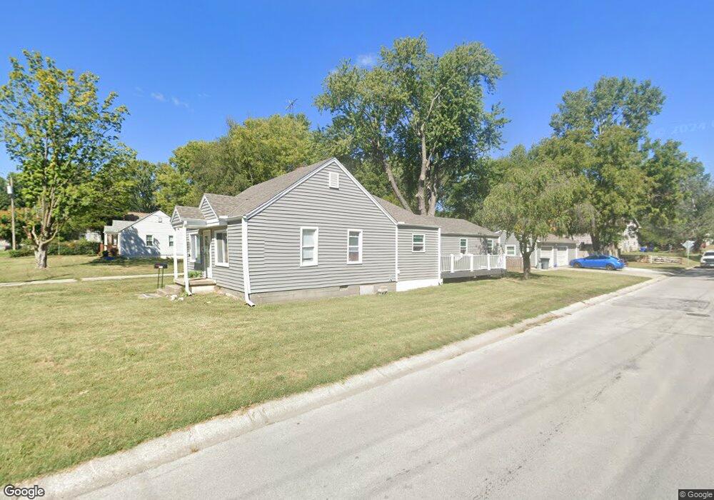 1001 NW B St, Blue Springs, MO 64015 - photo 1