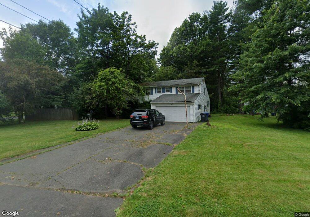 4 Laurel Ln, Bloomfield, CT 06002 - photo 1