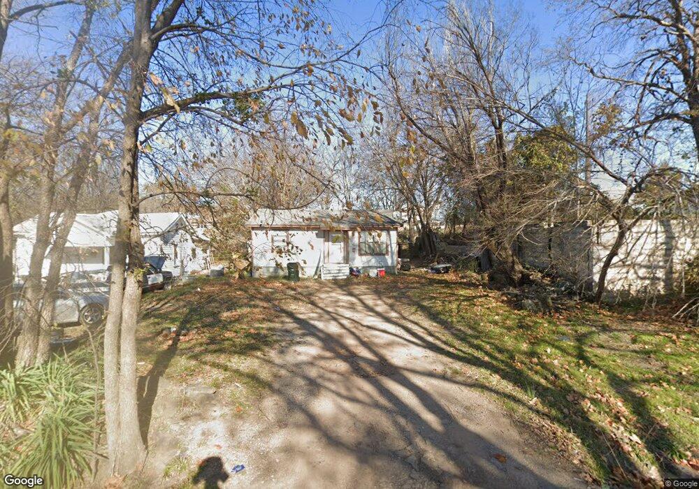 104 W Division St, Henryetta, OK 74437 - photo 1