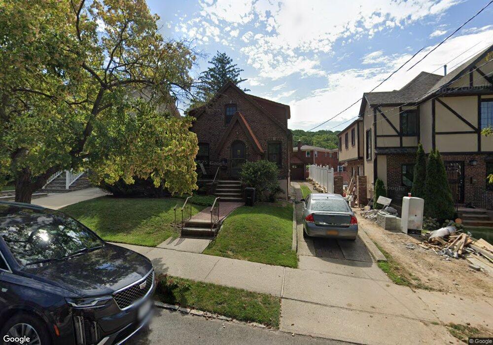 54 Alpine Ave, Staten Island, NY 10301 - photo 1