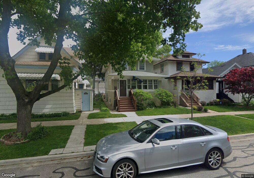 1018 S Euclid Ave, Oak Park, IL 60304 - photo 1