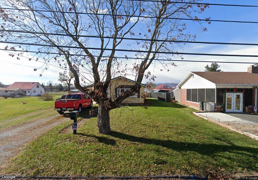 211 S Elm St, Moorefield, WV 26836 - photo 1