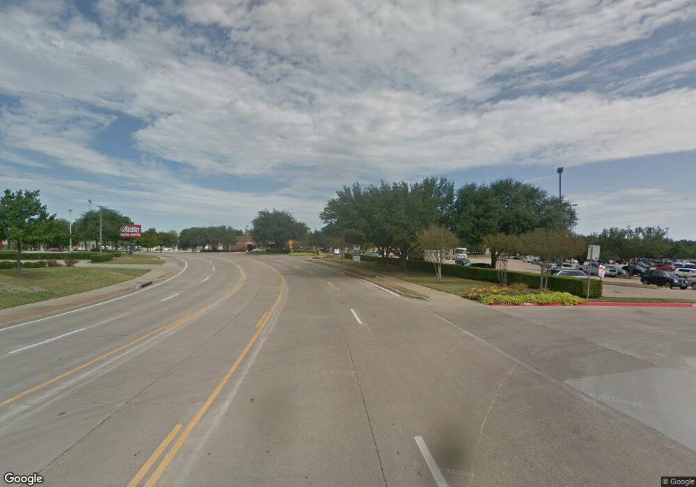 204 N Park Blvd, Grapevine, TX 76051 - photo 1