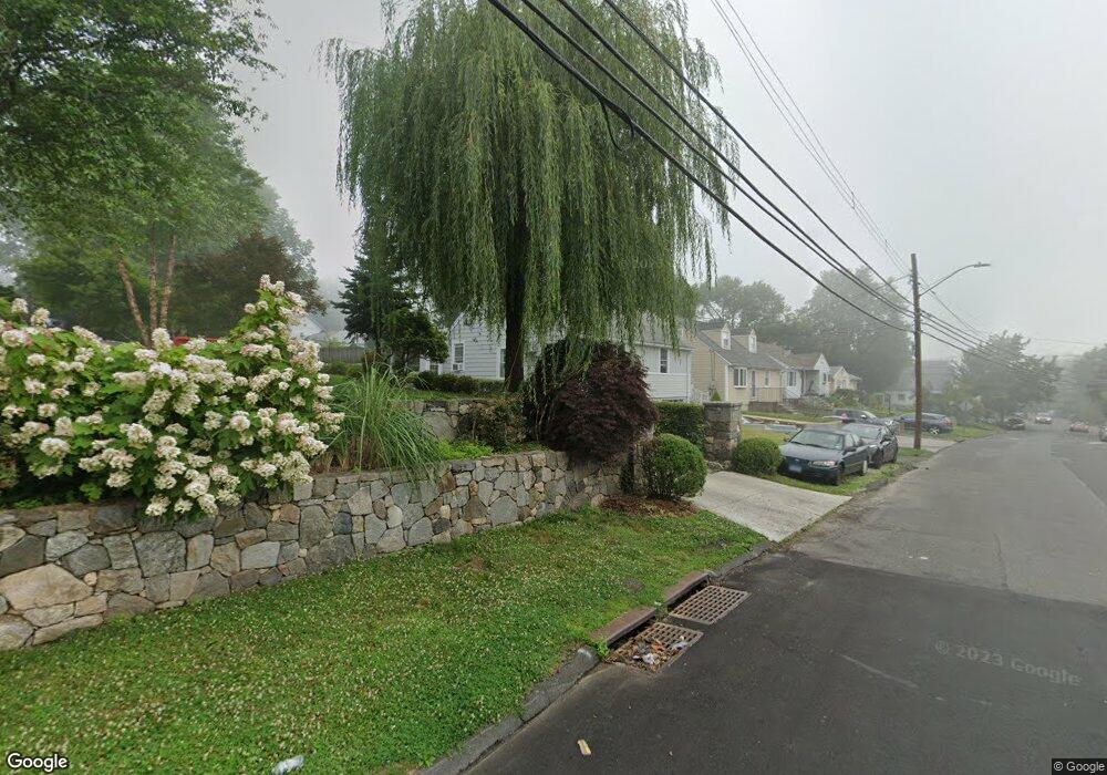 148 Dora St, Stamford, CT 06902 - photo 1