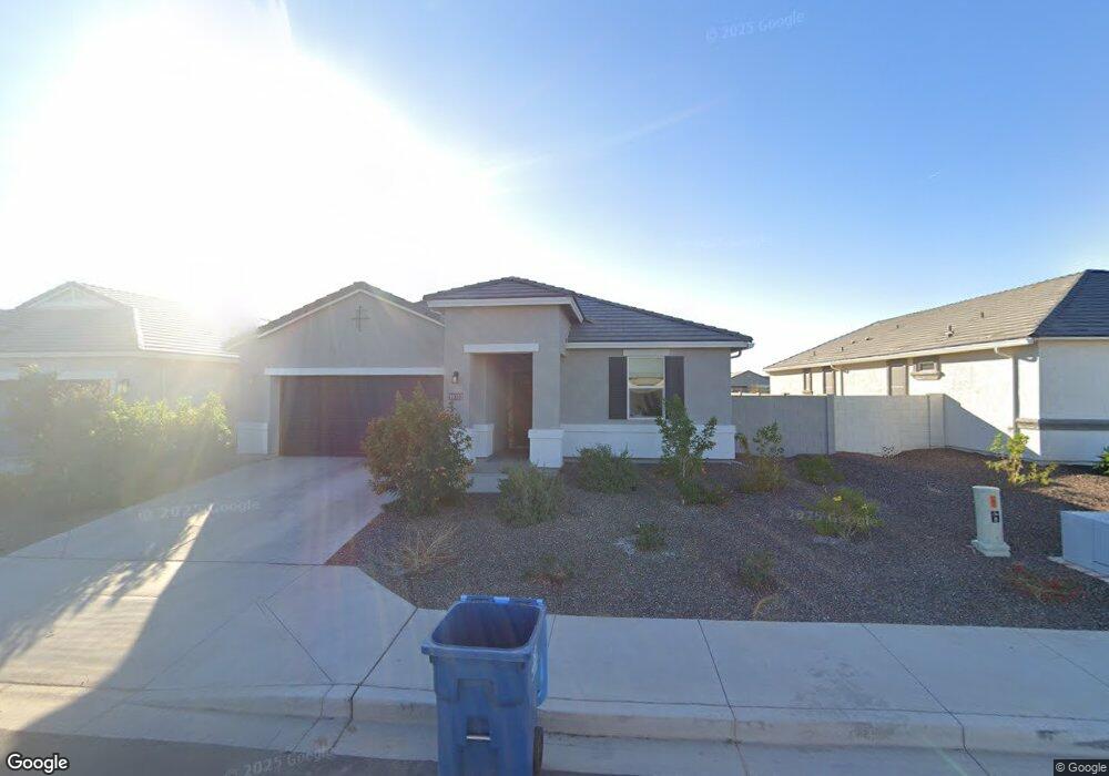 10112 S Lillian Dr, Apache Junction, AZ 85120 - photo 1