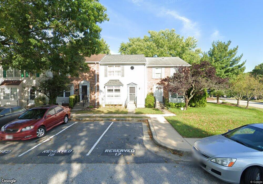 9402 Riverbrink Ct, Laurel, MD 20723 - photo 1