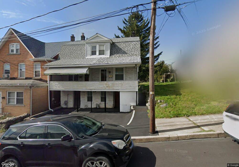 548 Hayes St, Hazleton, PA 18201 - photo 1