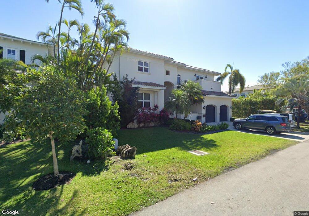 643 Warren Ln, Key Biscayne, FL 33149 - photo 1