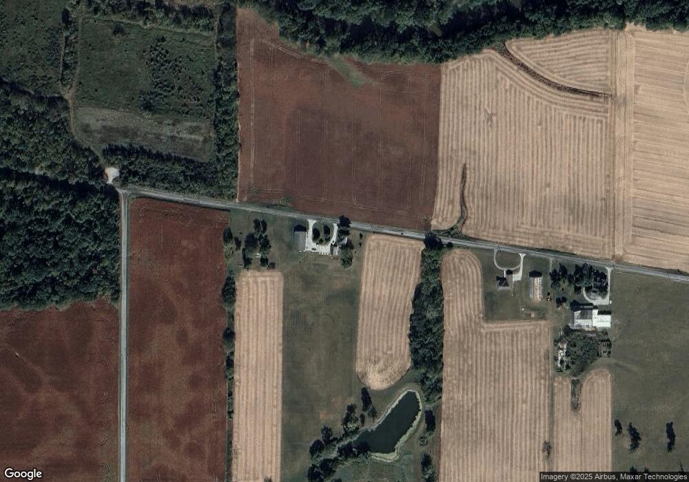 3826 W Oak Rd, Bluffton, IN 46714 - photo 1