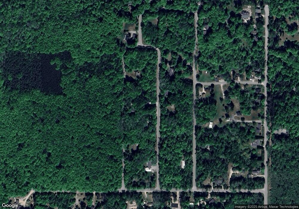 10905 Hemlock Ave, Charlevoix, MI 49720 - photo 1