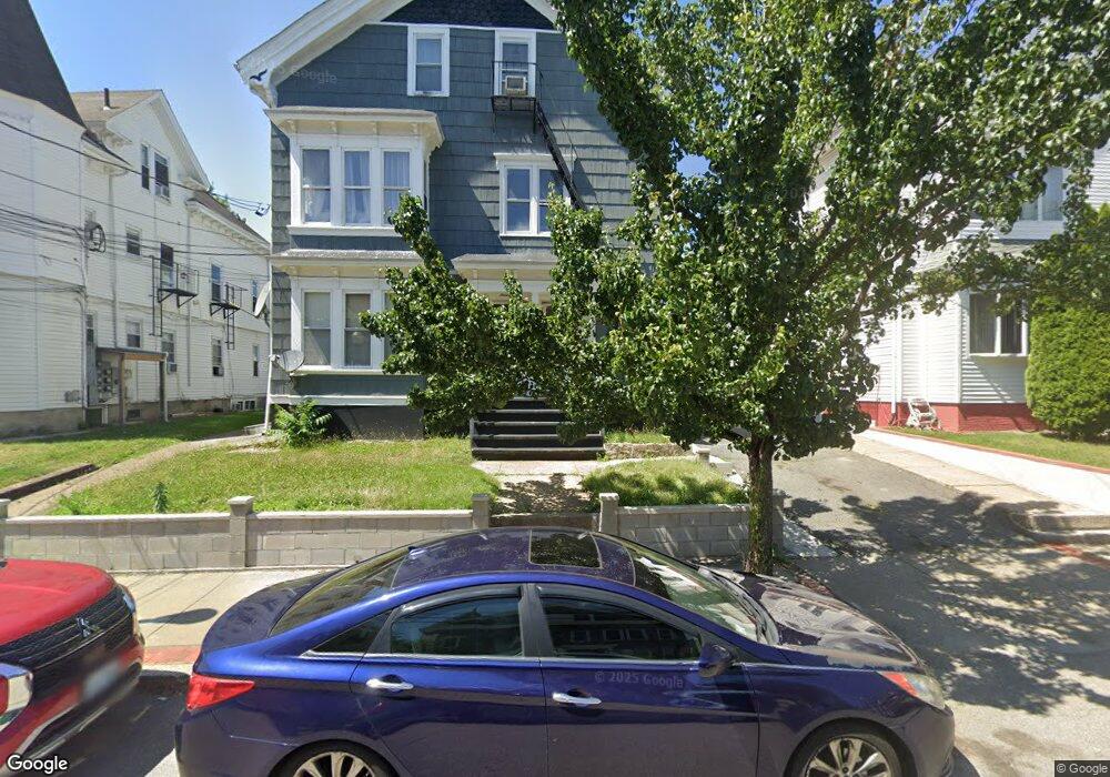 14 Armistice Blvd, Pawtucket, RI 02860 - photo 1