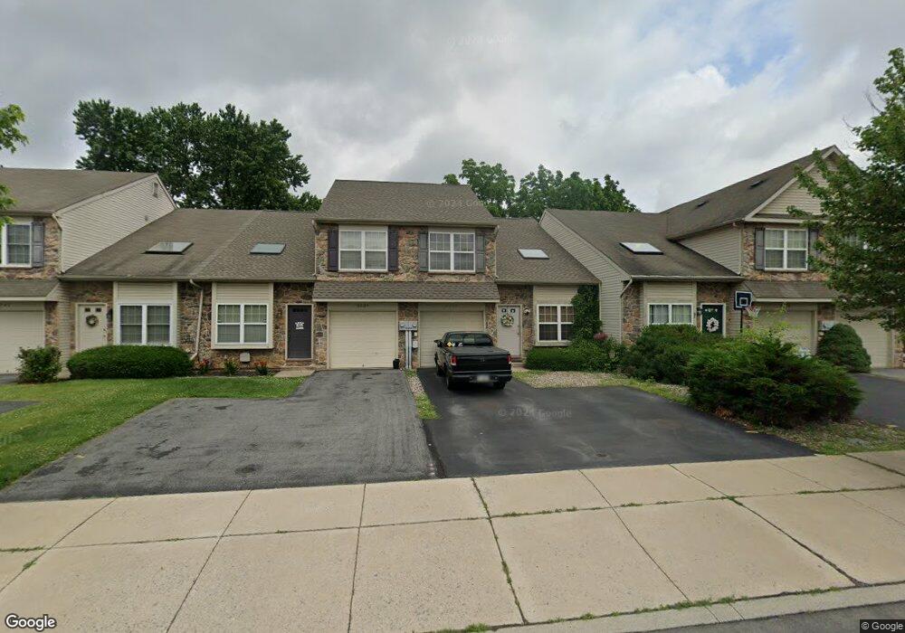 5535 Stonecroft Ln, Allentown, PA 18106 - photo 1