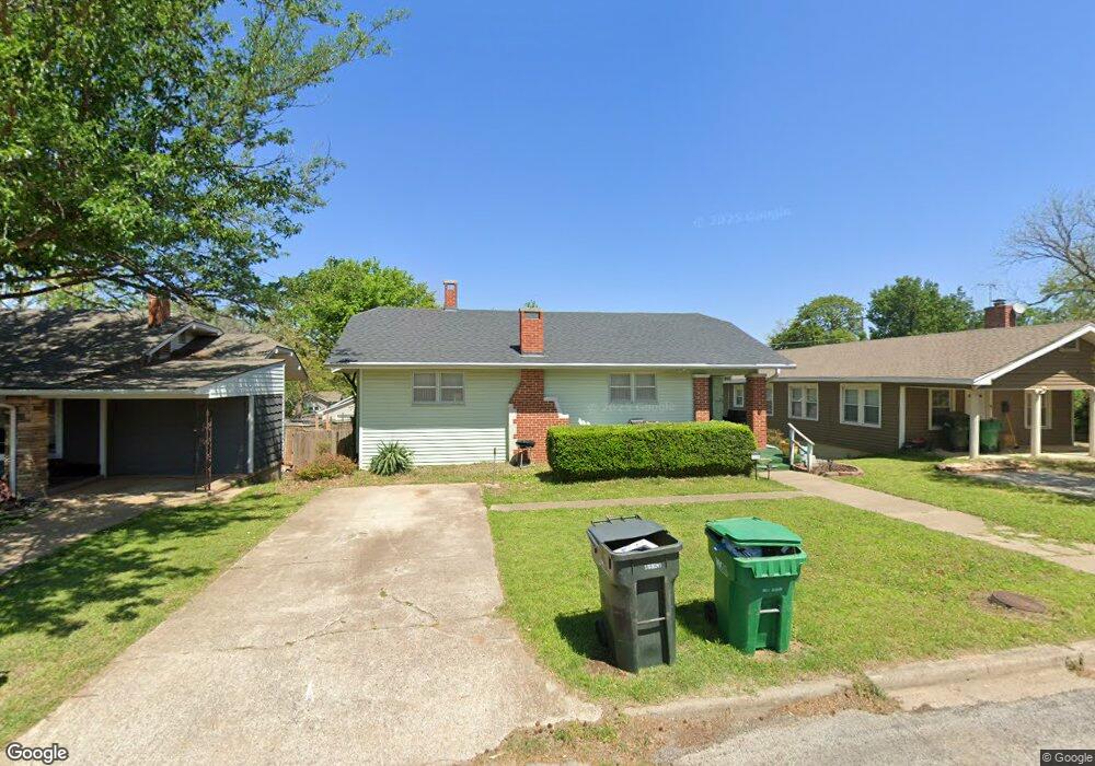 1205 E Fairview Ave, Sapulpa, OK 74066 - photo 1