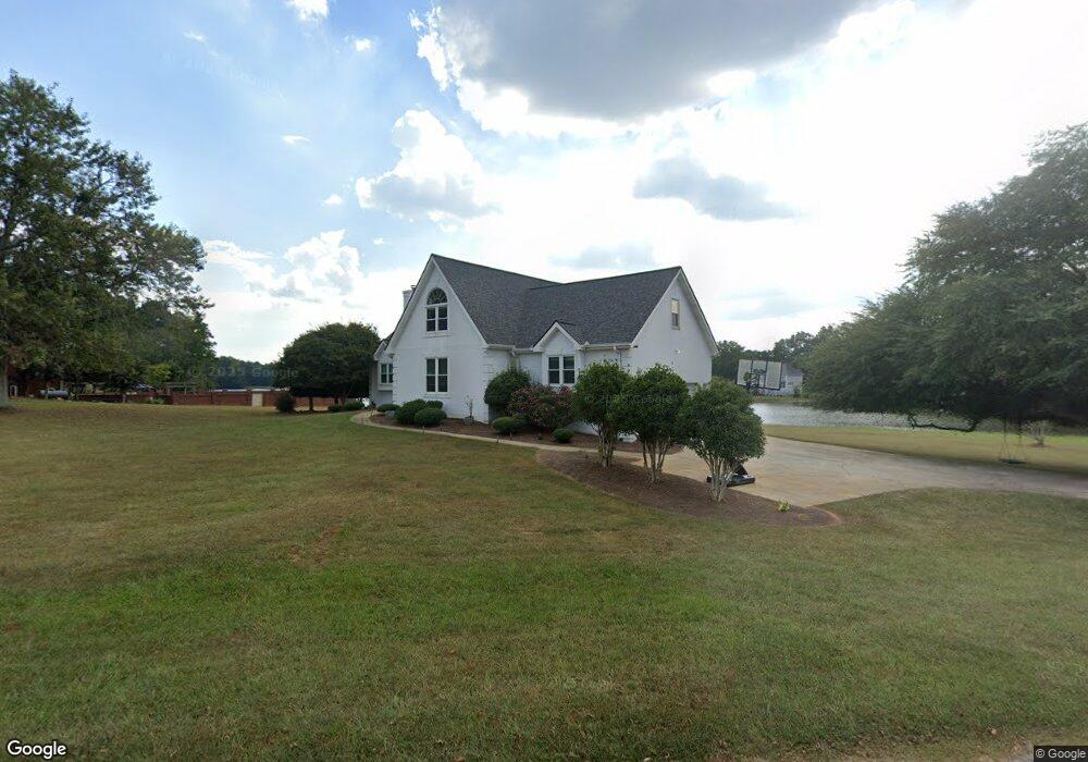 20 Walker Lake Ct, Carrollton, GA 30117 - photo 1