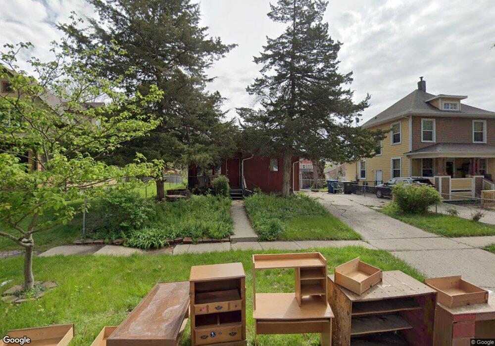 1427 21st St, Des Moines, IA 50311 - photo 1