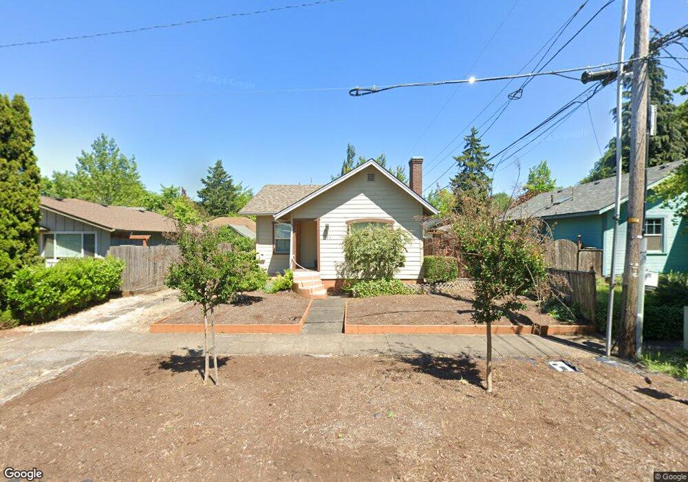 837 Almaden St, Eugene, OR 97402 - photo 1