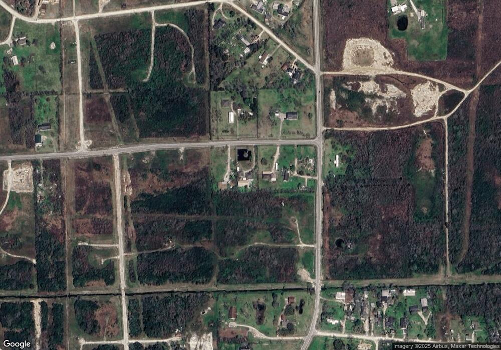 568 Greenhouse Rd, Alvin, TX 77511 - photo 1