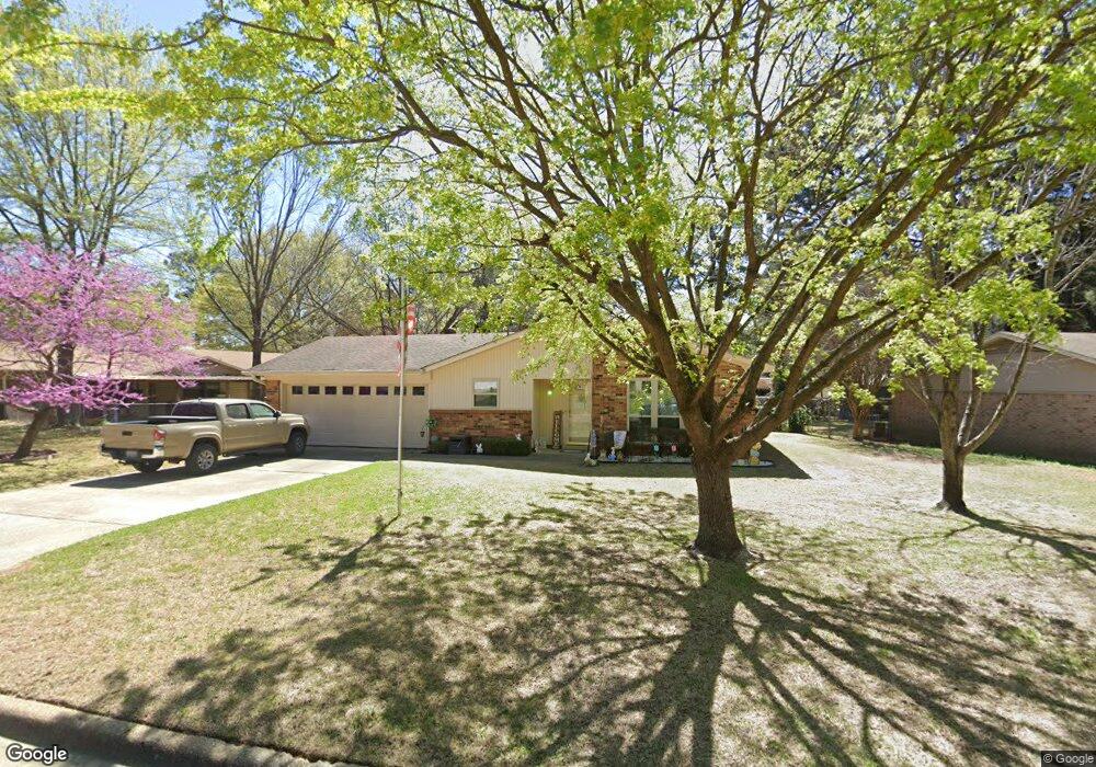 3806 Daffodil Ln, Texarkana, TX 75503 - photo 1