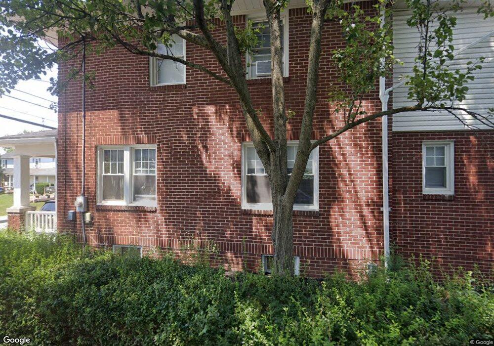 27 Park Ave, Littlestown, PA 17340 - photo 1