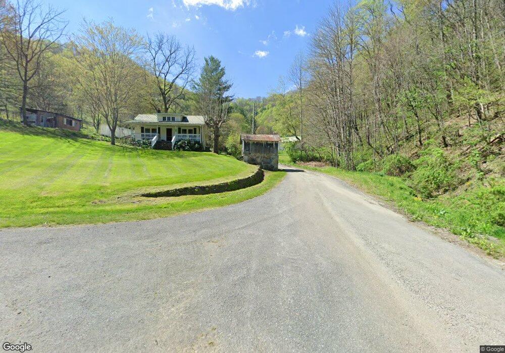 acreage Evergreen, Burnsville, NC 28714 - photo 1