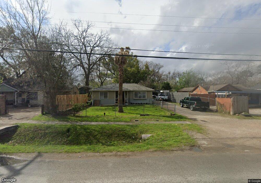 9705 Bauman Rd, Houston, TX 77076 - photo 1
