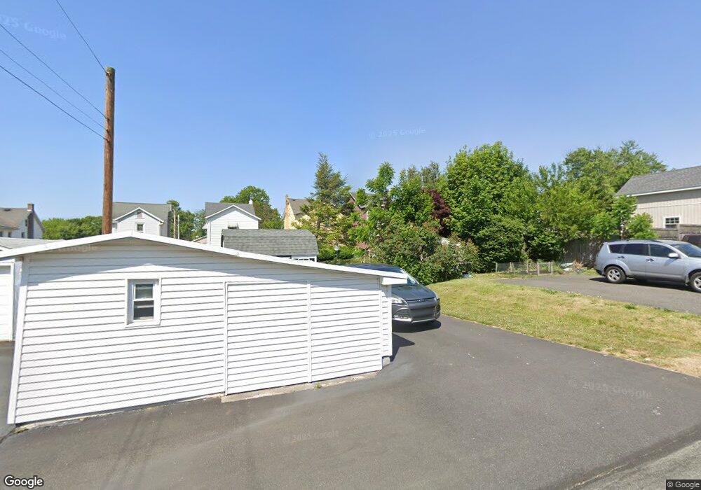 636 E Main St, Macungie, PA 18062 - photo 1