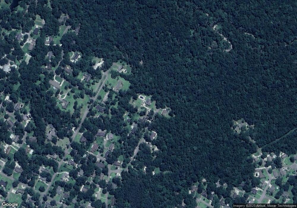 921 Idlewild Dr, Picayune, MS 39466 - photo 1