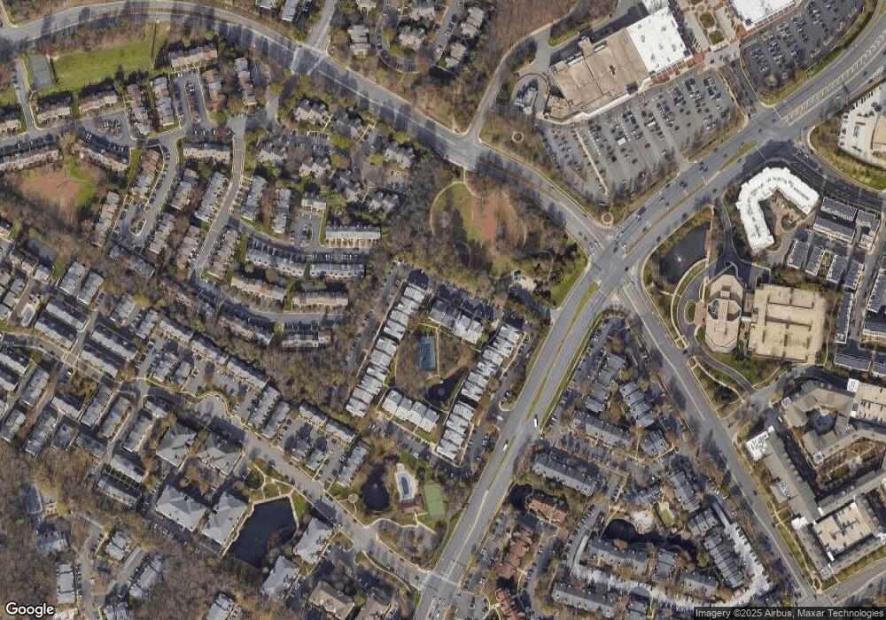 12233 Fairfield House Dr unit 203B, Fairfax, VA 22033 - photo 1