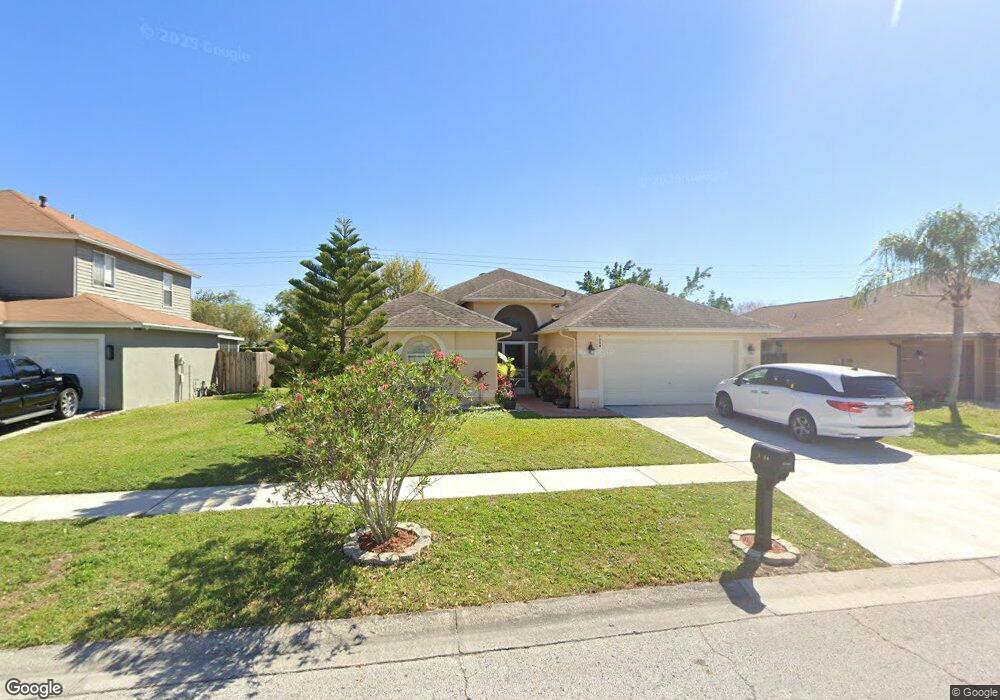 1304 Hatcher Loop Dr, Brandon, FL 33511 - photo 1