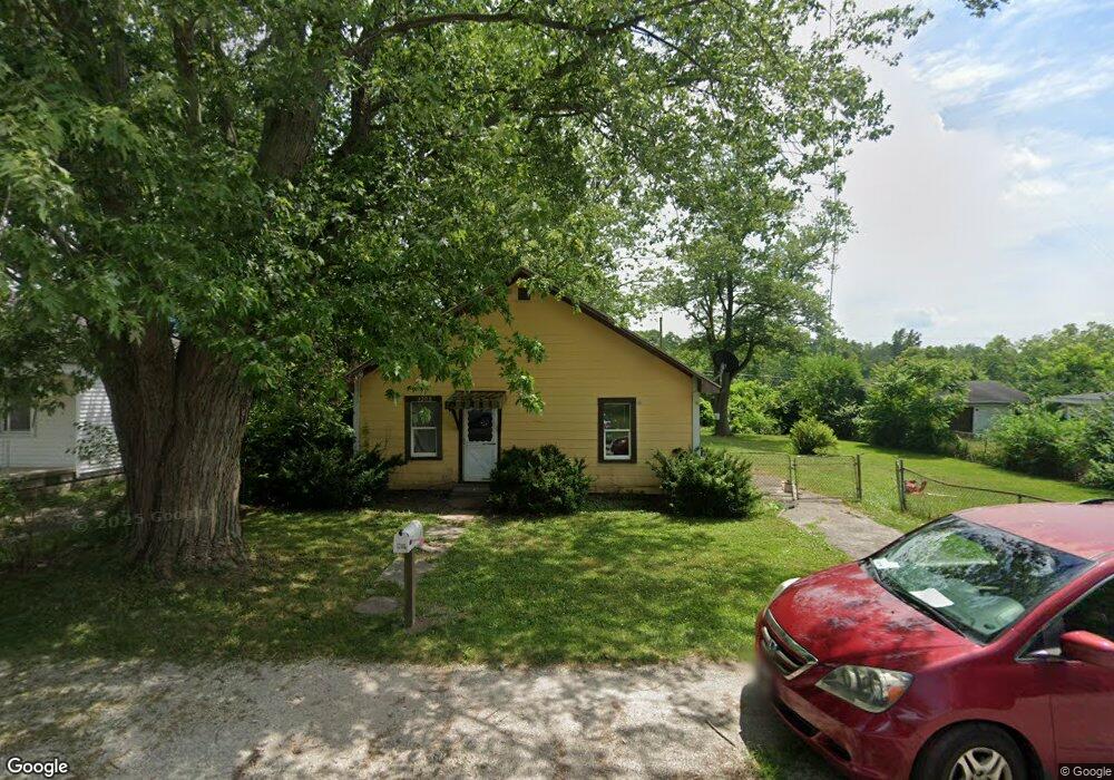 1205 W 18th St, Muncie, IN 47302 - photo 1