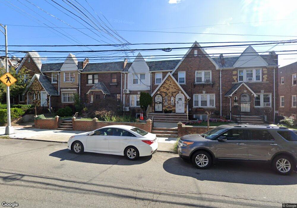 53-15 65th Place unit 1, Maspeth, NY 11378 - photo 1