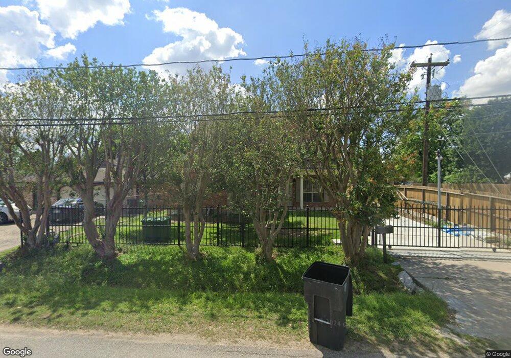 5209 Werner St, Houston, TX 77022 - photo 1