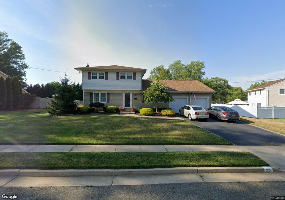 23 Mohawk Dr, Matawan, NJ 07747 - photo 1