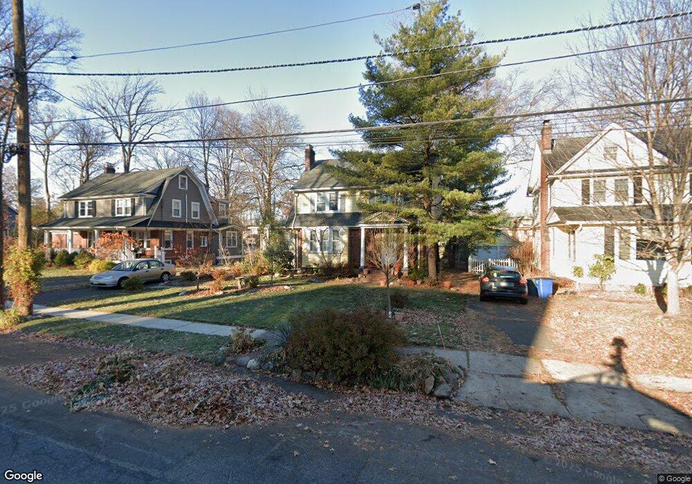 15 Bowdoin St, Maplewood, NJ 07040 - photo 1