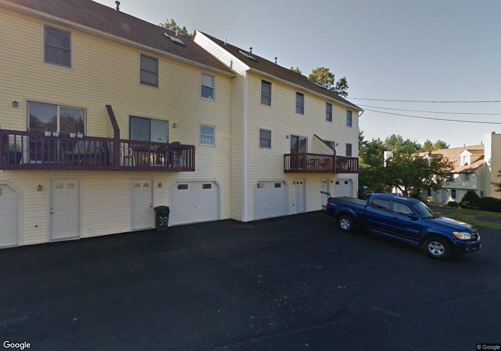 32 Albury Stone Cir unit U207, Nashua, NH 03063 - photo 1