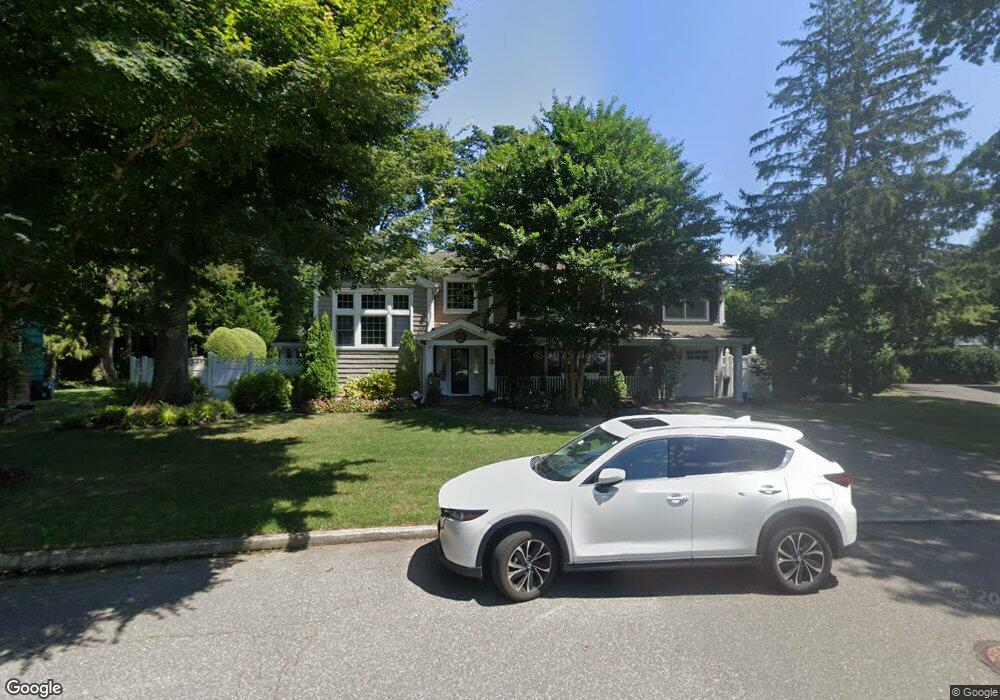 3 Briarcliff Ln, Glen Cove, NY 11542 - photo 1