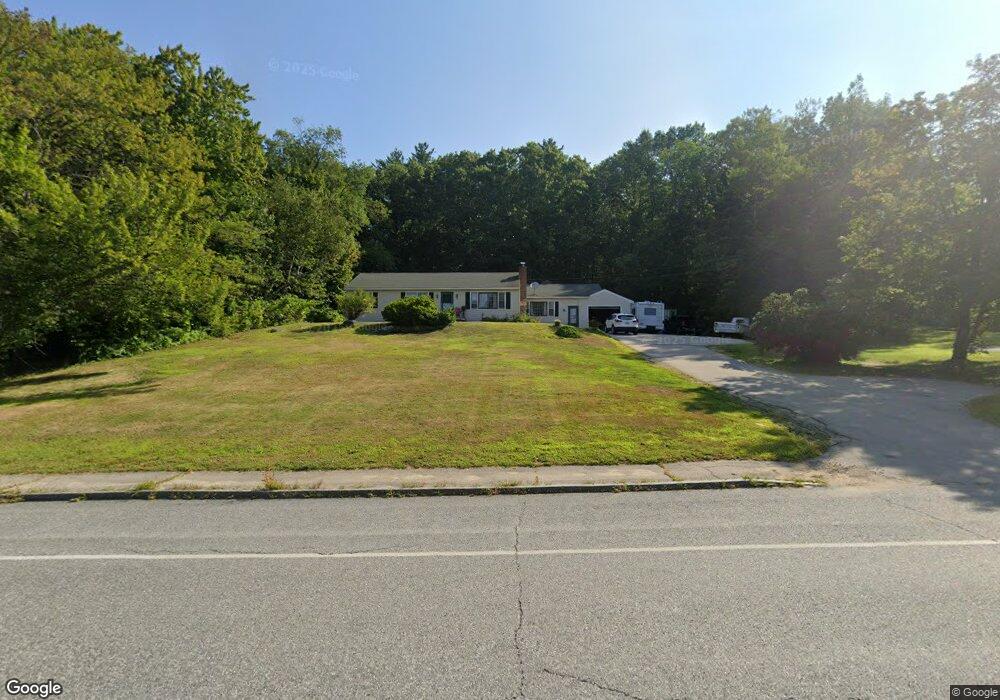 517 Pembroke St, Pembroke, NH 03275 - photo 1