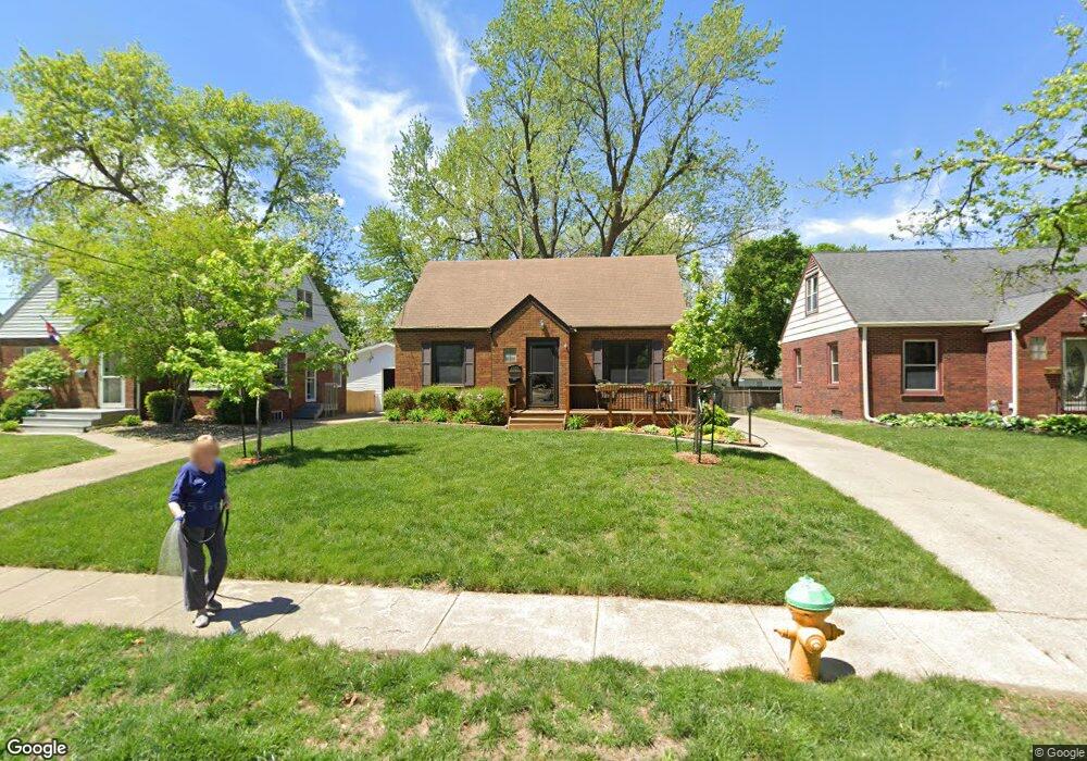 1222 57th Place, Des Moines, IA 50311 - photo 1