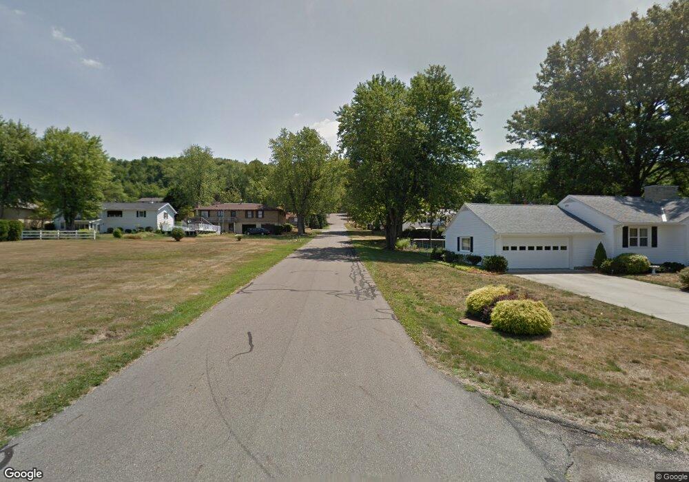 9999 Fairview Blvd unit 2462, Coshocton, OH 43812 - photo 1