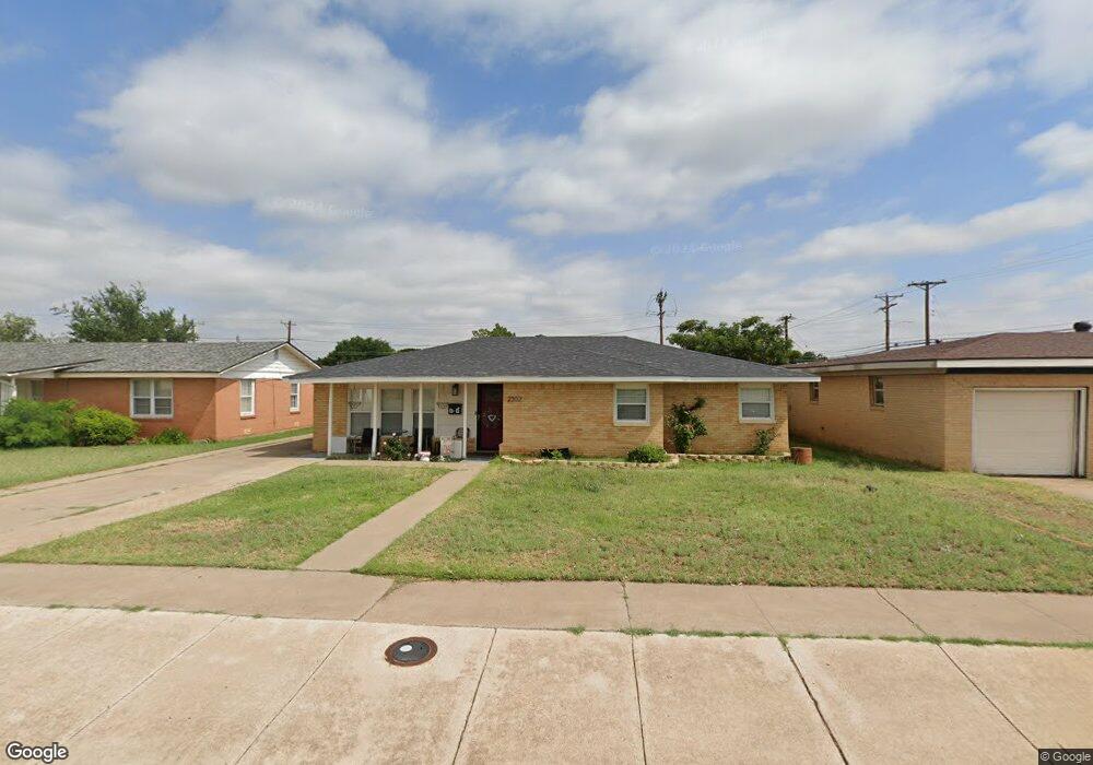2302 W Kansas Ave, Midland, TX 79701 - photo 1