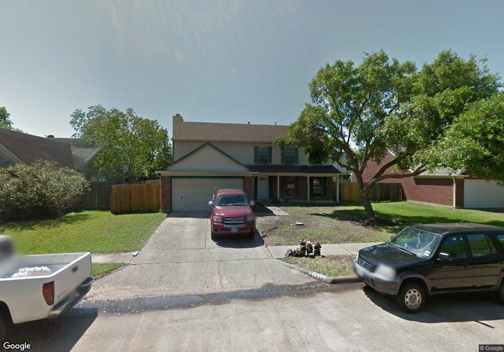 3910 Beechwood Dr, Pearland, TX 77584 - photo 1